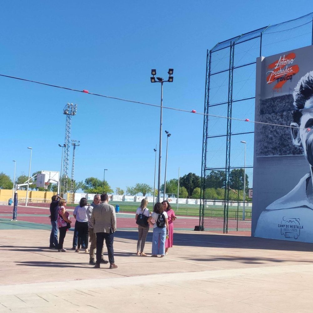 moreno mural homenaje Antonio Puchades valencia cf